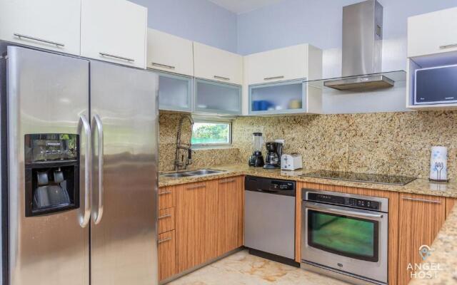 Casa del Mar by Stella Rentals