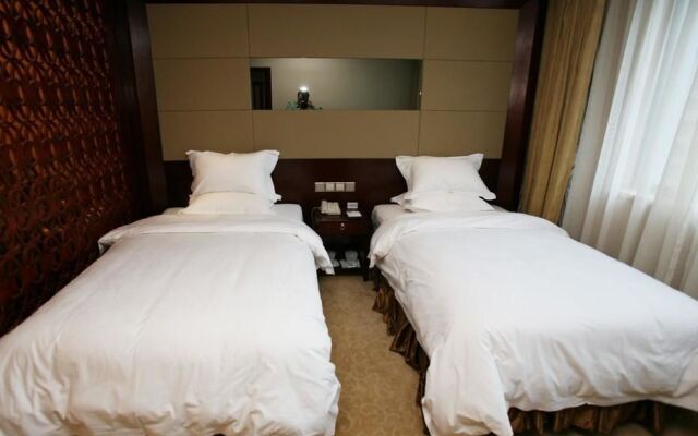 Urumqi City Langcheng Hotel