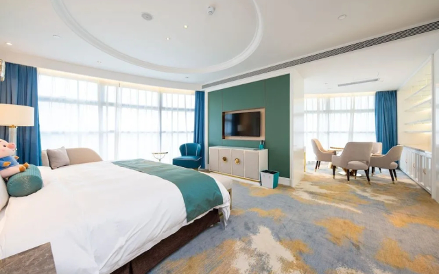 Wuhu Suning Universal Hotel