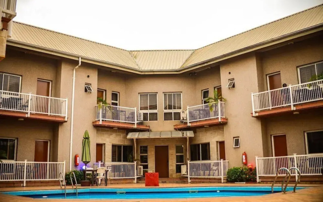 Lilly Grand Luxury Hotel and Apartment