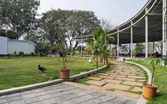 Aquarius Resort by OYO