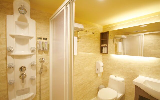 Kindness Hotel Houyi Jiuru
