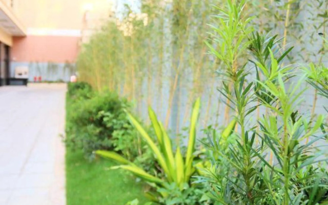Binhai Holiday Apartment