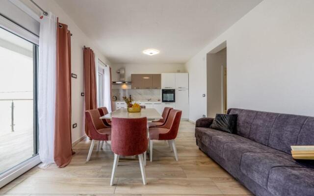 Villa Stella with pool