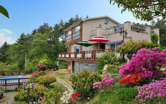 Seosan Noeulgwa Bada Pension