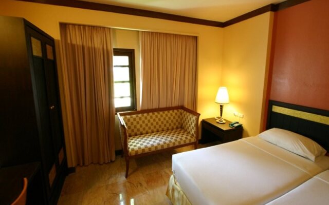 Saraburi Inn