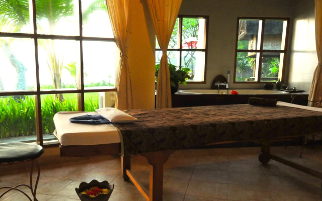 Puri Dajuma Beach Eco-Resort & Spa