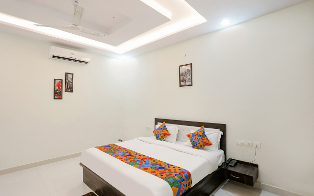 Fabhotel Atharv Palace