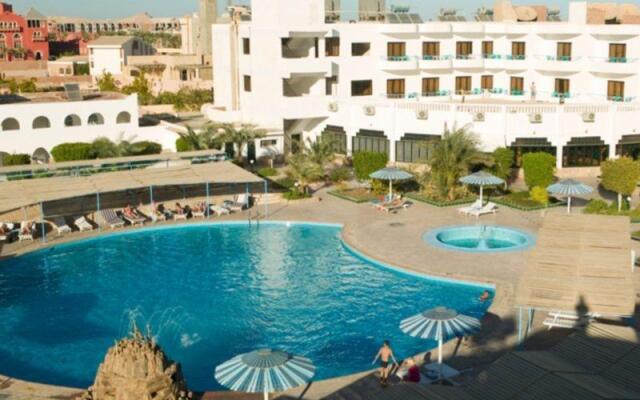 Desert Inn Hurghada Resort