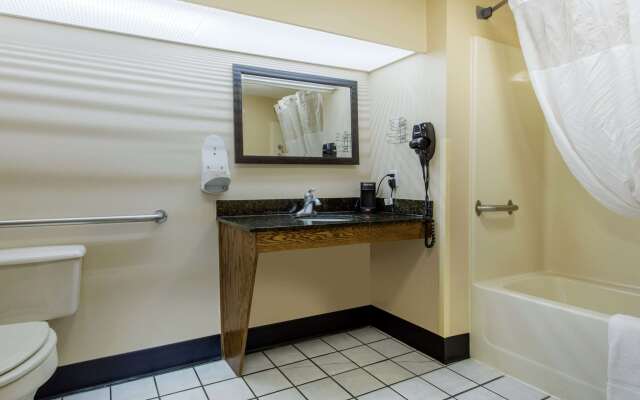 Quality Inn Laurinburg