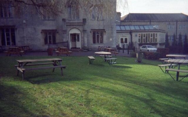 Premier Inn Stroud