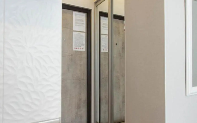Studio LUX beside metro Universytet, Pushkinska - Chernyshevska str. 95-5