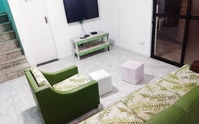 Hostel Guaratuba Connection PR