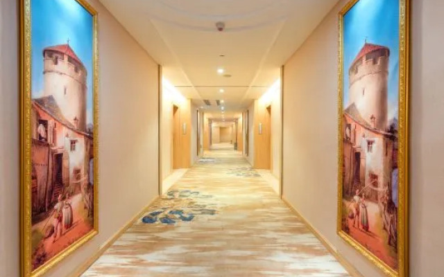 Vienna Hotel (Hengshui Middle School)