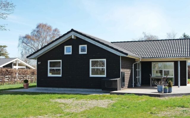 10 Person Holiday Home in Hadsund