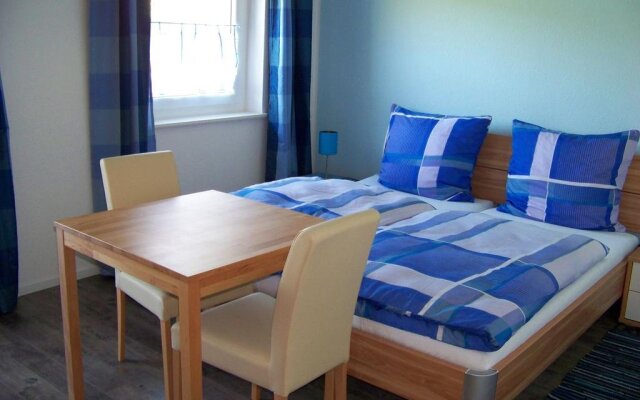 Dreimäderlhaus Rieden