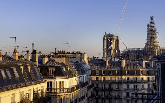 Hotel des Carmes By Malone