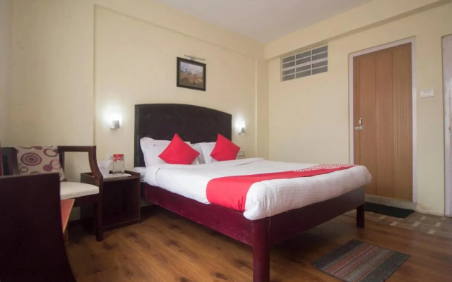 Hotel Sandrup by OYO Rooms