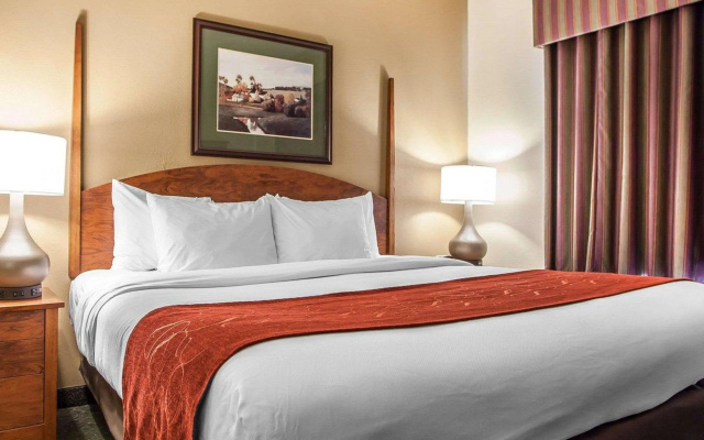 Comfort Suites Milwaukee Airport