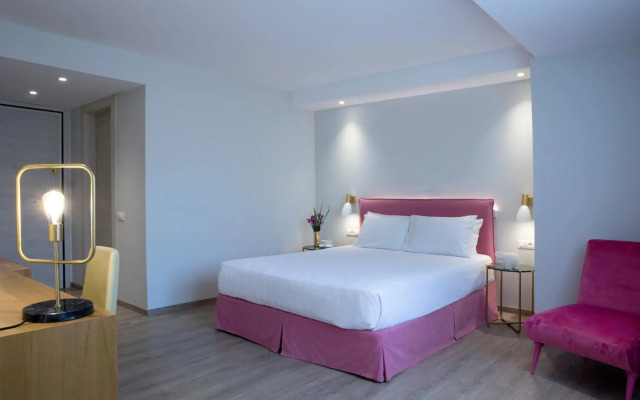 The Alley Hotel