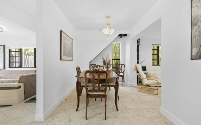 Little Havana Retreat