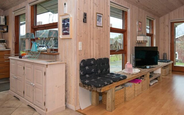 Rural Holiday Home in Jutland Near Lake