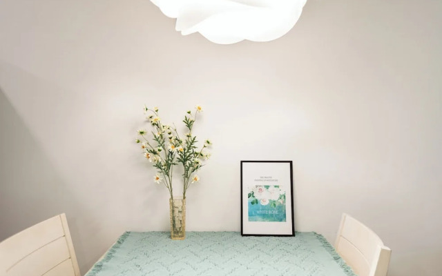 SOHO Premier Residence