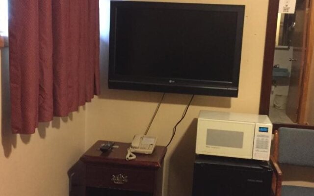 Budget Inn