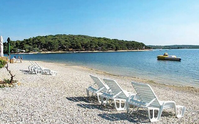 Stunning Apartment in Pula With 2 Bedrooms