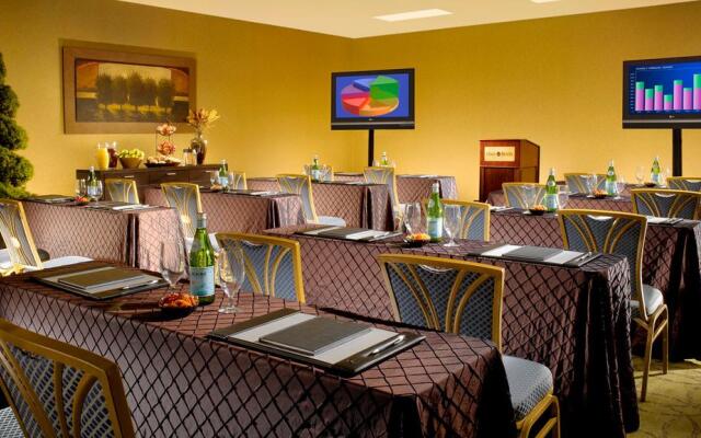 Omni Charlottesville Hotel