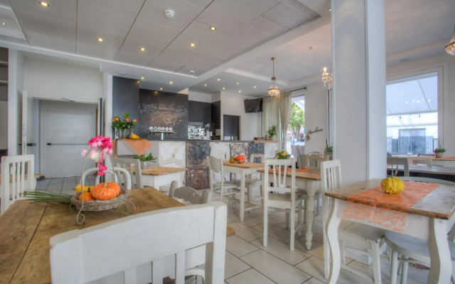 D-Place Hotel & Suite