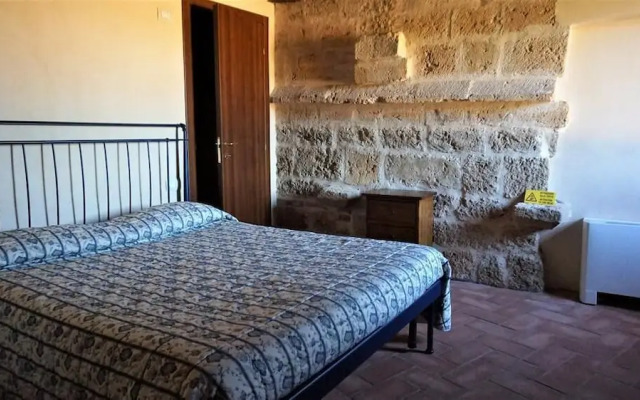 Contessa Ava Dei Lambardi