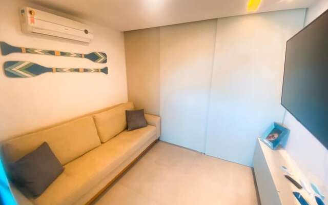 Flat Charmoso Vista Mar by La Playa