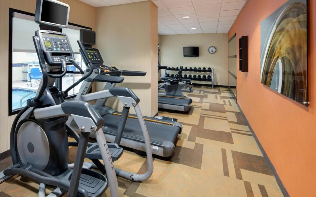 Courtyard by Marriott Cleveland Beachwood