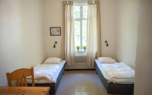 Ronneby Brunnspark Vandrarhem och B&B - Hostel
