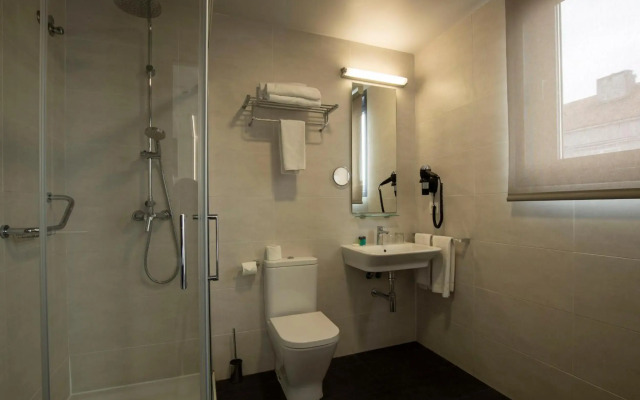 Lux Santiago Hotel