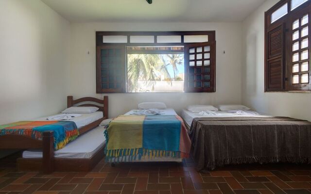 House with Hot Tub in Porto das Dunas