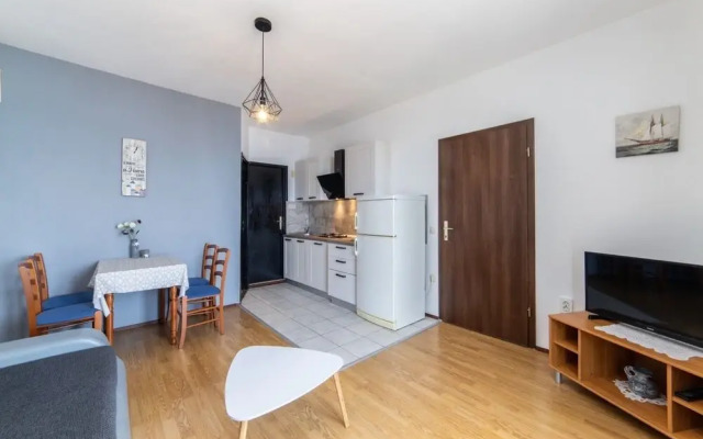 More - 60m From the sea - A3 Sime