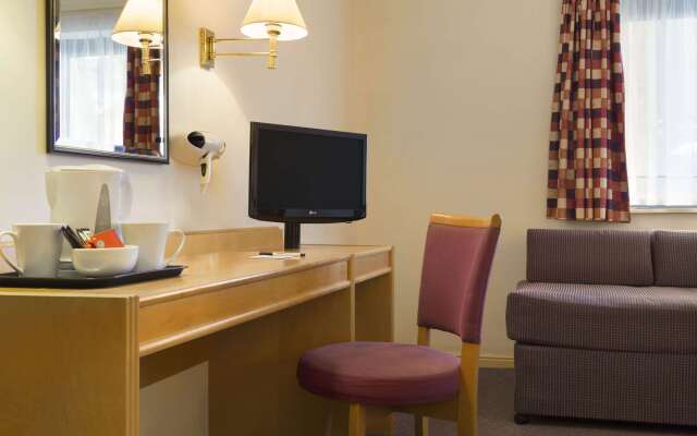 Days Inn by Wyndham Taunton