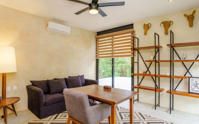 Magazine-worthy Villa Ponderosa with Private Pool & Gated Area