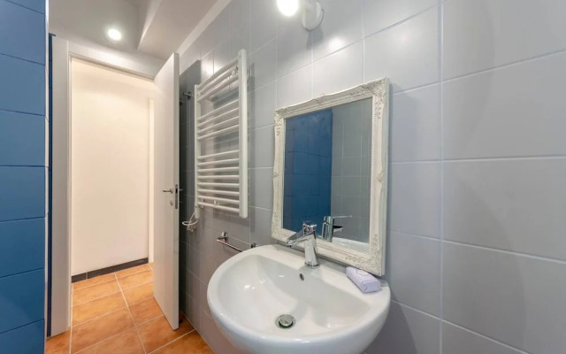 JOIVY Pretty House in Vernazza Yard Apartment