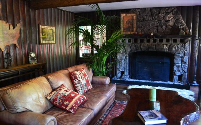 Guerneville Lodge
