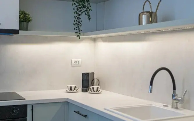 Vibrant & Spacious 3BR Condos on Amzei