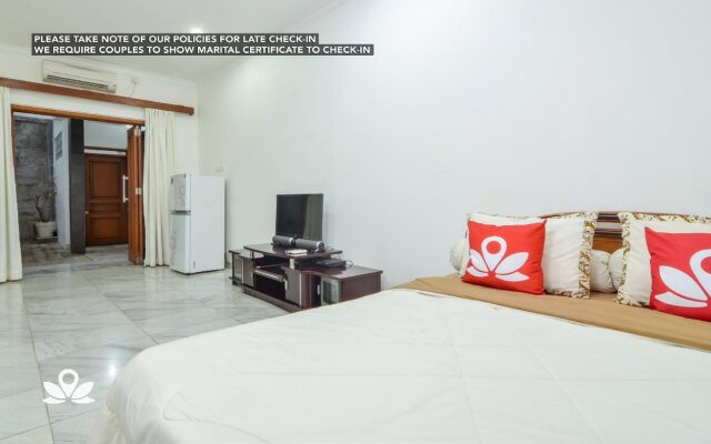 Guest House Aini I