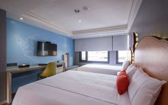CHECK inn Taichung Wenxin Zhongqing