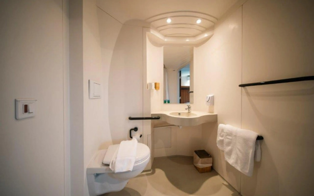 Brit Hotel La Bonne Etape