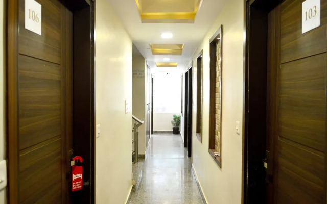 OYO 6805 The Ghoonghat Banipark