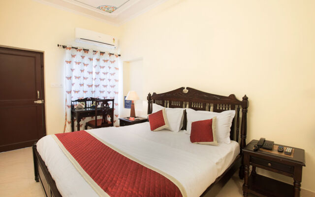 OYO 384 Hotel Noble House