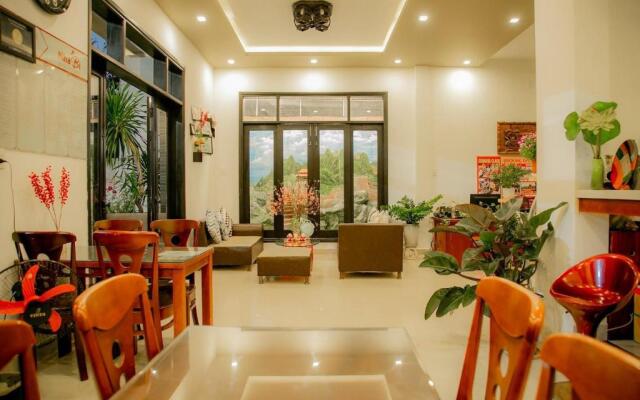Bi's House Homestay