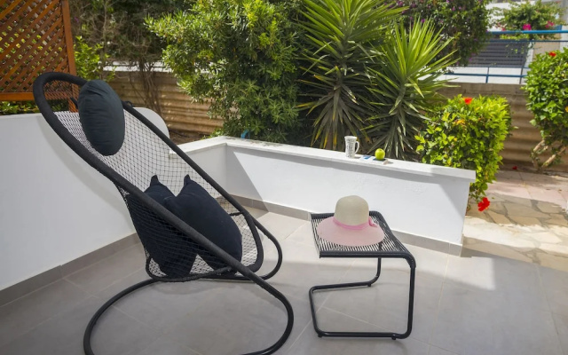 Ayios Elias Alice Suite